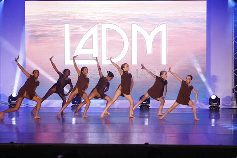 From Beginner to Pro: The Journey at the La Dance Magic Convention